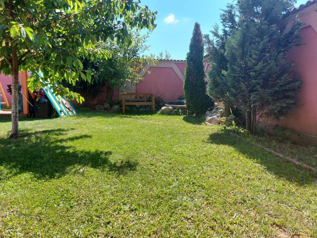 Casa Eric Hotel Baile Felix Exterior photo