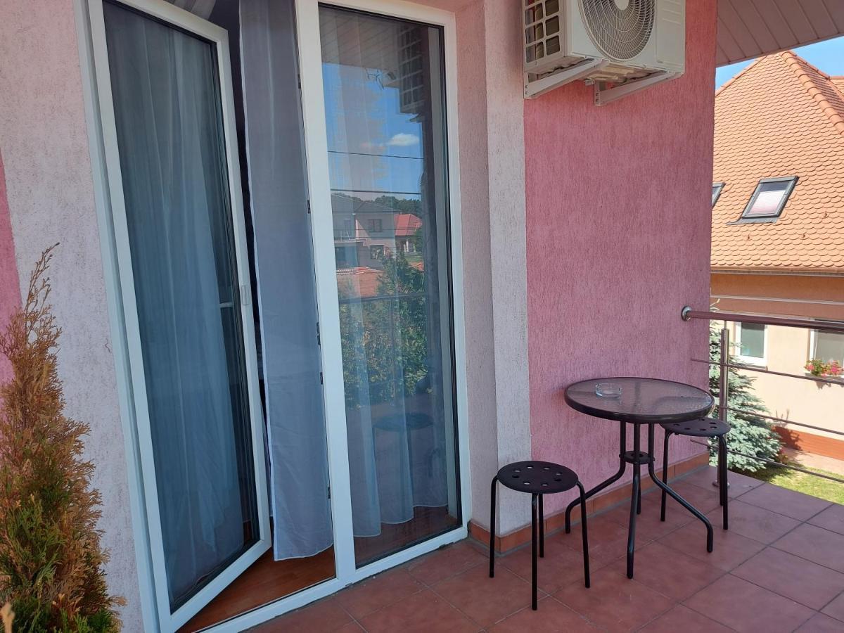 Casa Eric Hotel Baile Felix Exterior photo