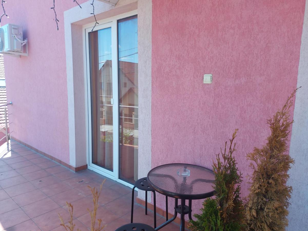 Casa Eric Hotel Baile Felix Exterior photo